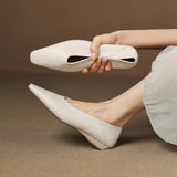 Quadrelle™ ナロースクエアトゥ スリッポン